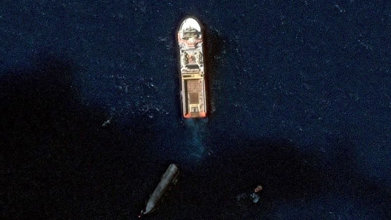 Satellite images reveal ongoing efforts to recover SpaceX's Starship prototype from Indian Ocean