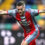 Sheffield Wednesday expresses interest in signing Jamie Vardy as he seeks new club