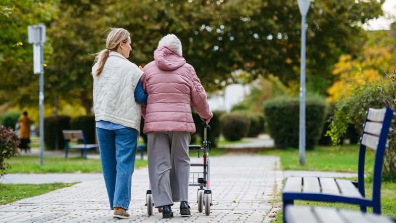 Study finds avoiding key health risks could delay dementia by 13 years