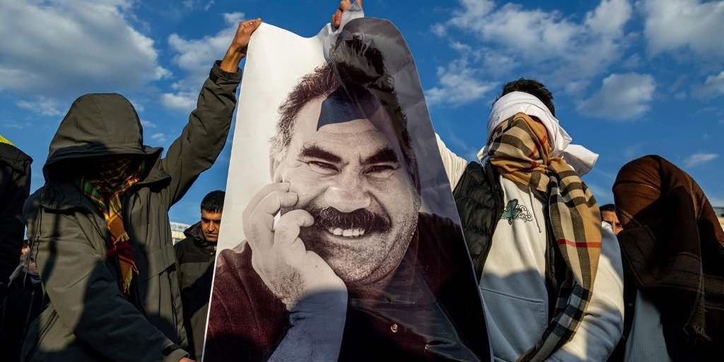 Turkey approves conditional pardon for thousands of PKK militants amid peace efforts