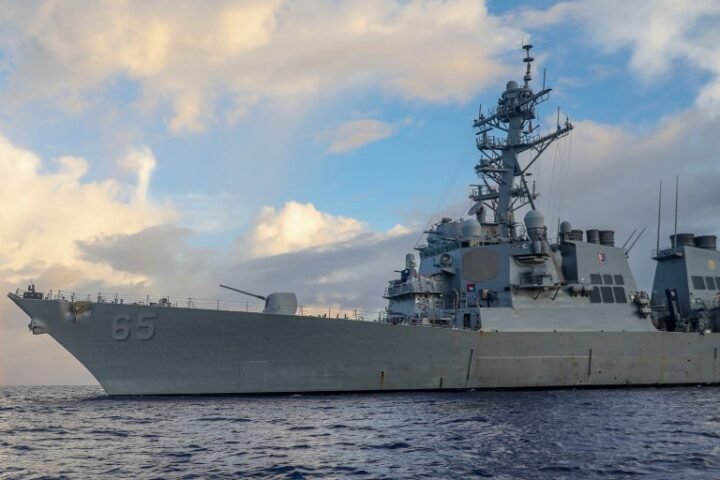 U.S. Navy destroyer experiences major four-day power failure in Pacific