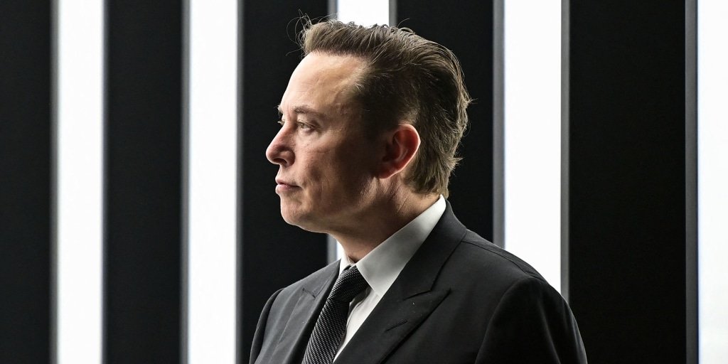 Ukraine honors Elon Musk with top state award to enhance Starlink support for military operations
