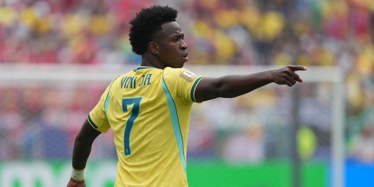 Vinicius Jr sparks transfer speculation with Instagram account overhaul amid Arsenal links