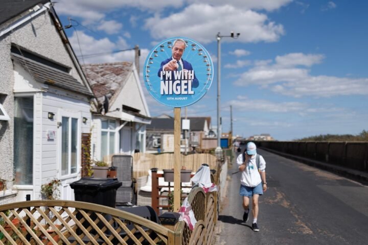 Voters in Clacton face by-election with record 34 candidates but lack clear choice