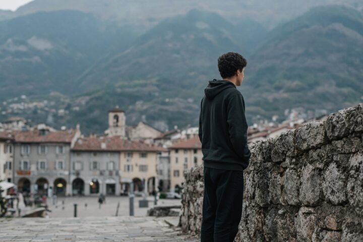 Teenager Arrested in Trento Province over Alleged Extremist Materials