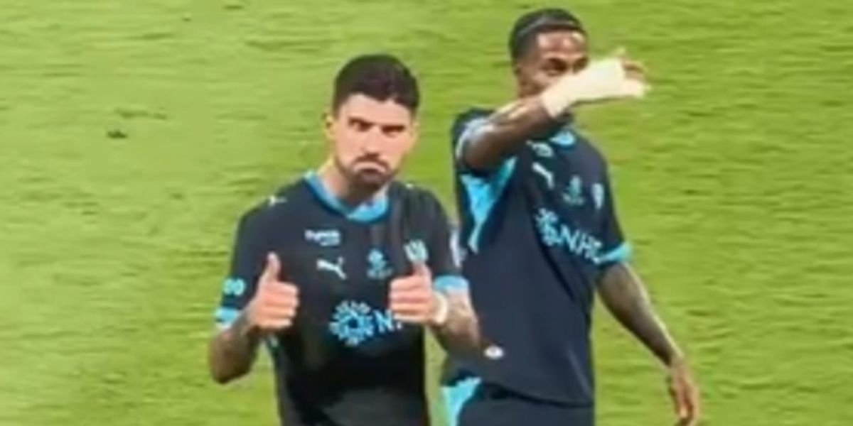 Al-Taawoun penalized for fans' disturbing chants targeting Ruben Neves
