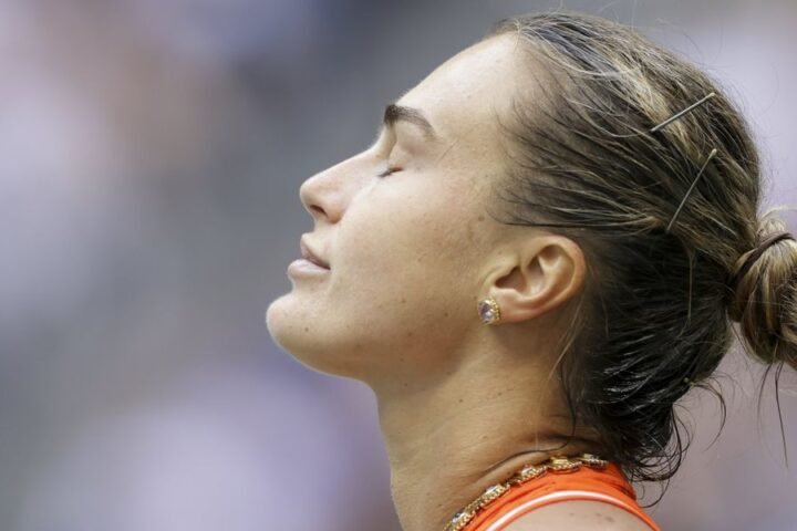Aryna Sabalenka reacts angrily to cameraman after US Open final loss to Rybakina