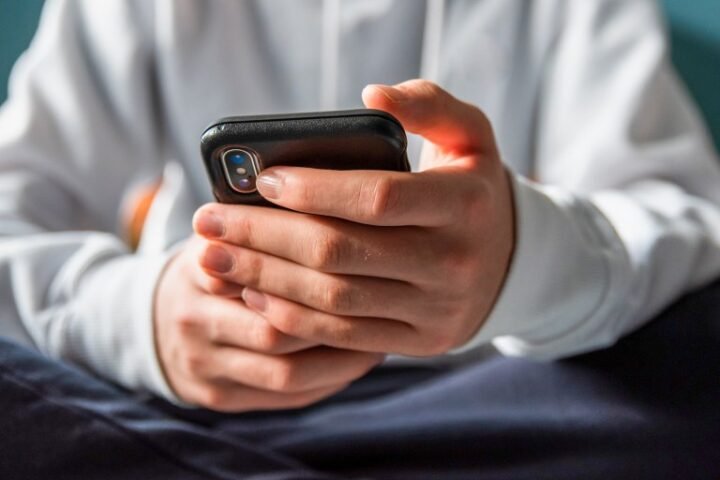 Australia proposes law to empower social media users with algorithm opt-out option