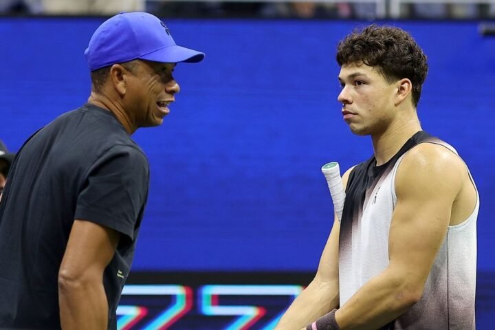 Bryan Shelton raises concerns over Alexander Zverev's lengthy serve routine after US Open final
