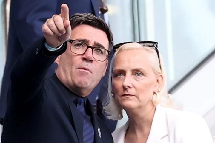 Burnham seeks to formalize wife’s role as 'First Lady' in Downing Street
