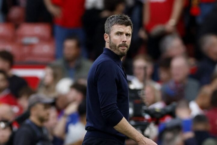 Carrick urges Manchester United to channel derby controversy into Cup motivation