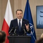 Sikorski says Poland and Nato allies could quickly defeat a Russian attack