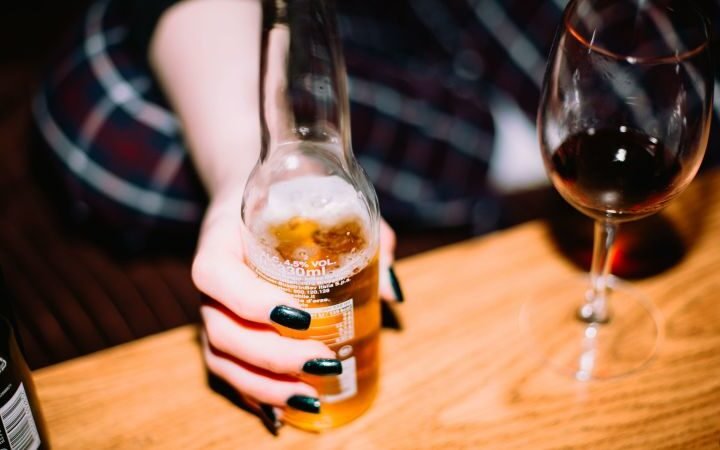 Daily alcohol consumption raises cancer death risk, study reveals