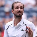 Daniil Medvedev expresses frustration over bird interruption during US Open match