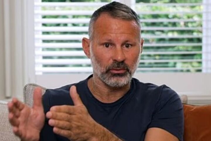 Elliot Anderson urges Ryan Giggs to stop pressuring him over Manchester United move