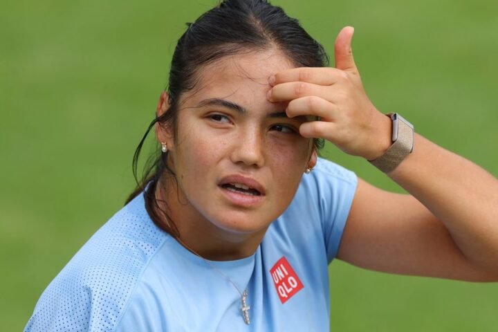 Emma Raducanu withdraws from Beijing tournament, raising doubts over injury recovery