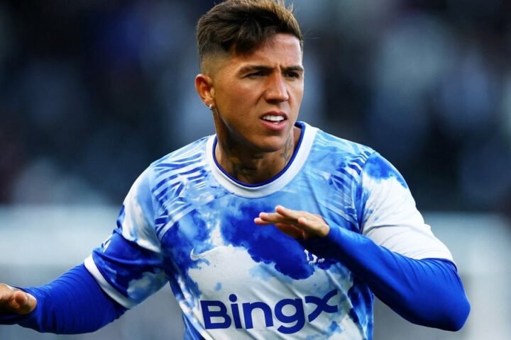 Enzo Fernandez bids emotional farewell to Chelsea after £125 million transfer to Manchester City