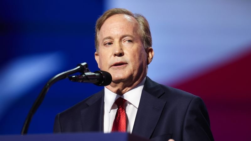 Family accuses Texas attorney general and doctors of negligence in pregnant woman’s death
