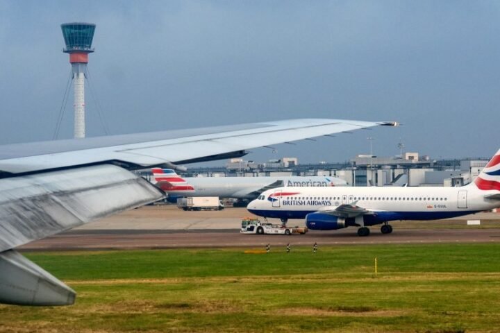 Flight delays reported at London airports due to technical issue at Heathrow