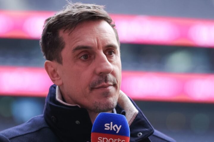 Gary Neville criticises Chelsea's defence following Arsenal's 2-1 victory at the Emirates