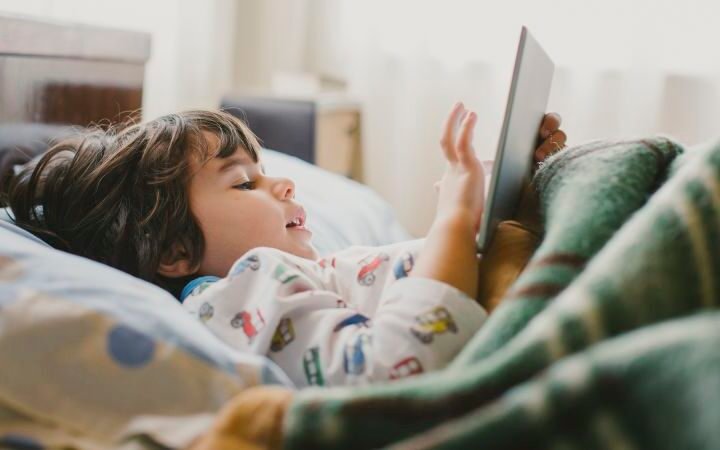 Greater screen time linked to negative effects on child development, study finds