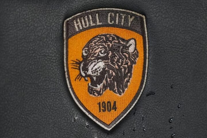 Hull City collaborates with police to address racial abuse aimed at new signing Robinio Vaz