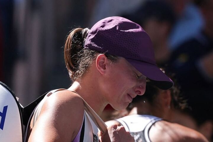 Iga Swiatek exits US Open in tears following shocking defeat to Zheng Qinwen