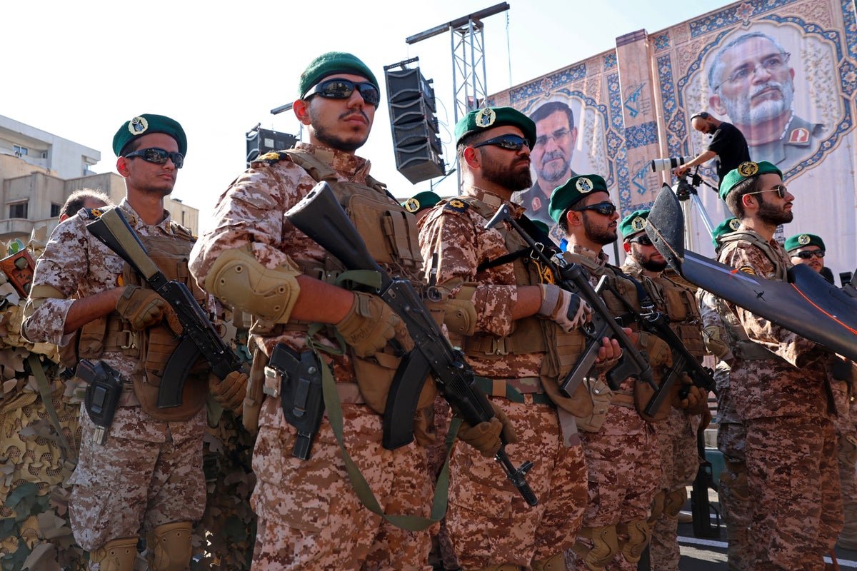 Iran threatens retaliatory strikes amid reports of US preparing new military actions
