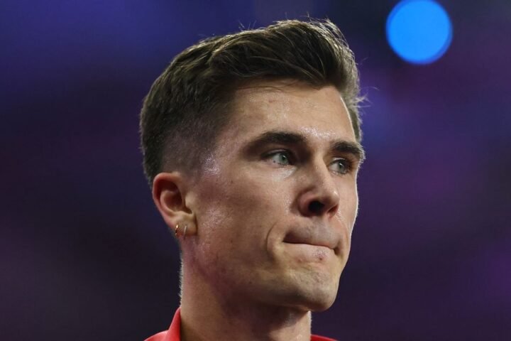 Jakob Ingebrigtsen withdraws from 1500m race against Josh Kerr at World Athletics Championship