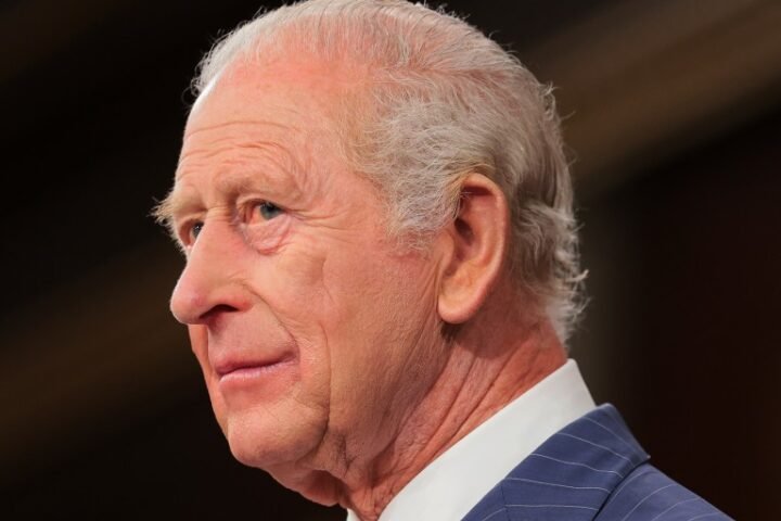 King Charles III convenes AI leaders to discuss responsible technology deployment