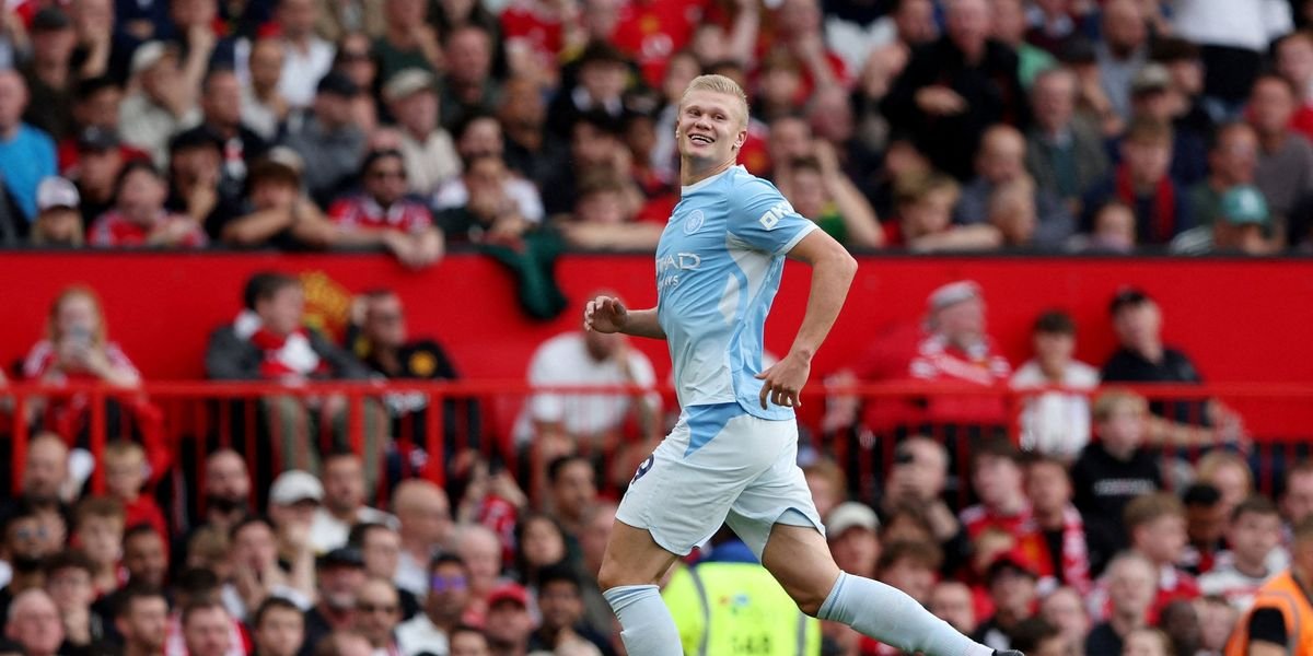 Manchester City edges Manchester United 1-0 in derby marked by Haaland's disputed goal