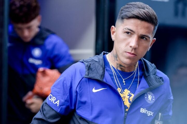 Manchester City seals £125m deal with Chelsea for Enzo Fernandez