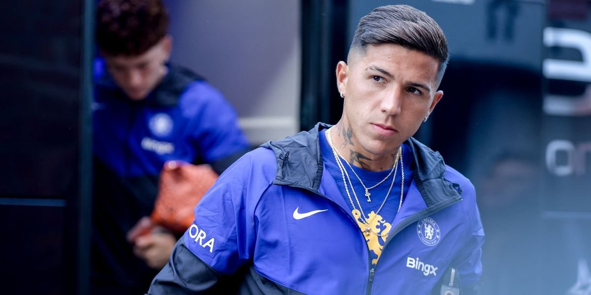 Manchester City seals £125m deal with Chelsea for Enzo Fernandez