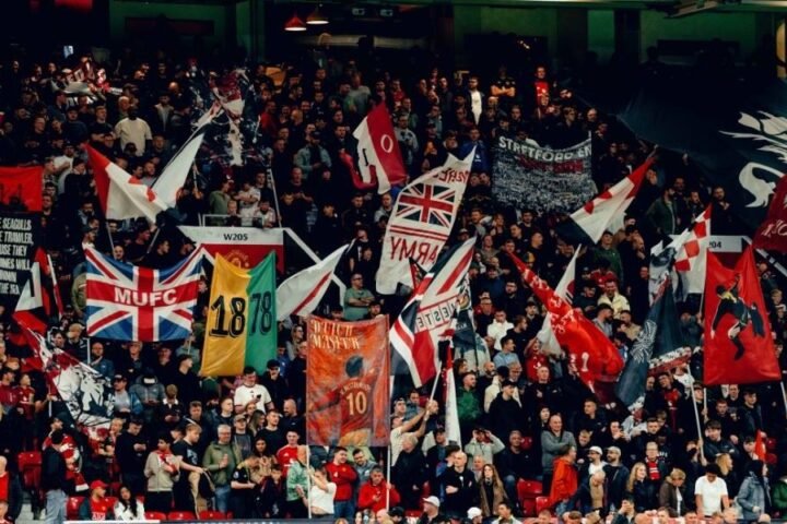 Manchester United fans to protest at derby against ownership and ticketing policies