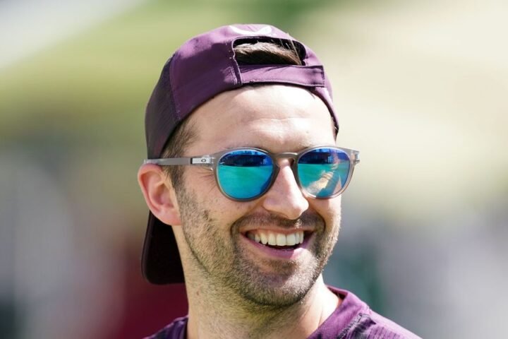 Mark Wood announces retirement from international cricket due to knee injury