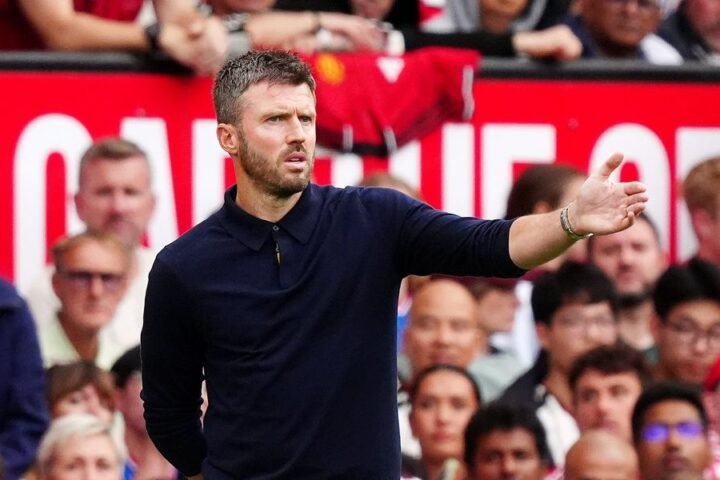 Michael Carrick expresses approval of Manchester United's transfer window despite rivals' higher spending