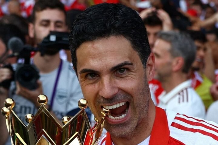 Mikel Arteta extends contract with Arsenal following Premier League title win