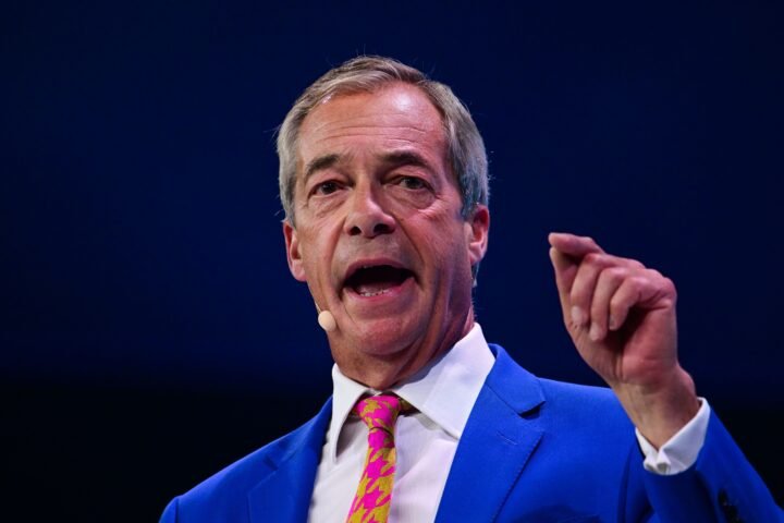 Nigel Farage downplays donation scandal as two aides resign amid undercover investigation