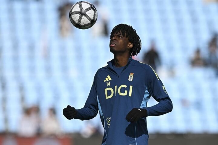 Ovie Ejaria seeks new football opportunity on LinkedIn after leaving Real Oviedo