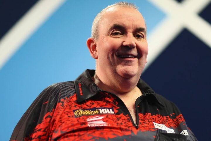 Phil Taylor announces return to competitive darts at 66 for international pairs tournament