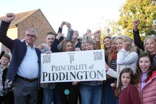 Piddington vote highlights deepening divisions in UK over migrant crisis