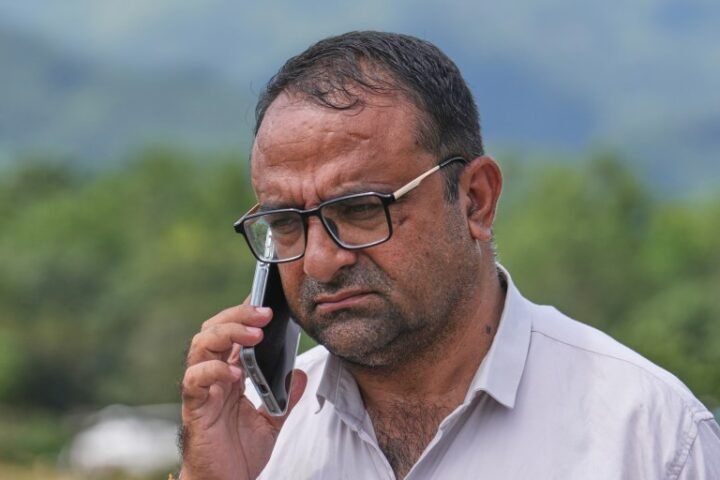 Principal evacuates 900 students in Nepal before devastating floods destroy school