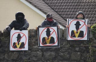 Protests erupt as Orange Order march proceeds after nearly three decades of bans
