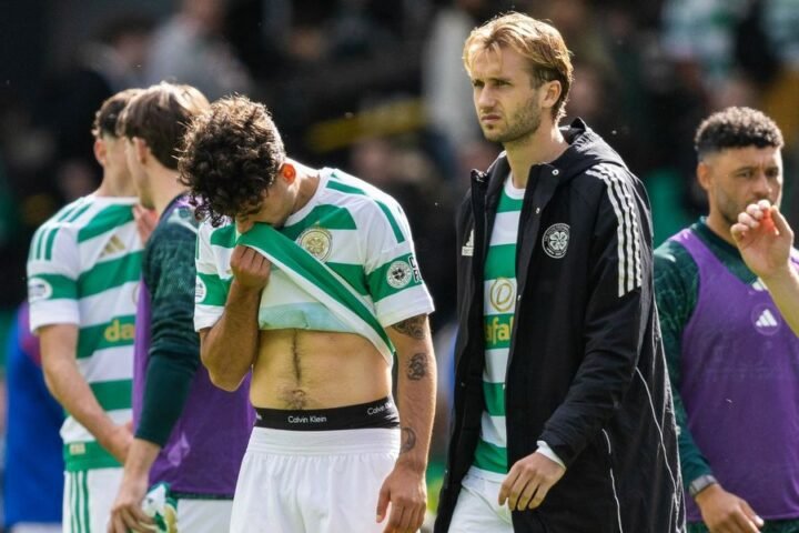Rangers defeat Celtic 1-0, narrowing title race in Scottish Premiership