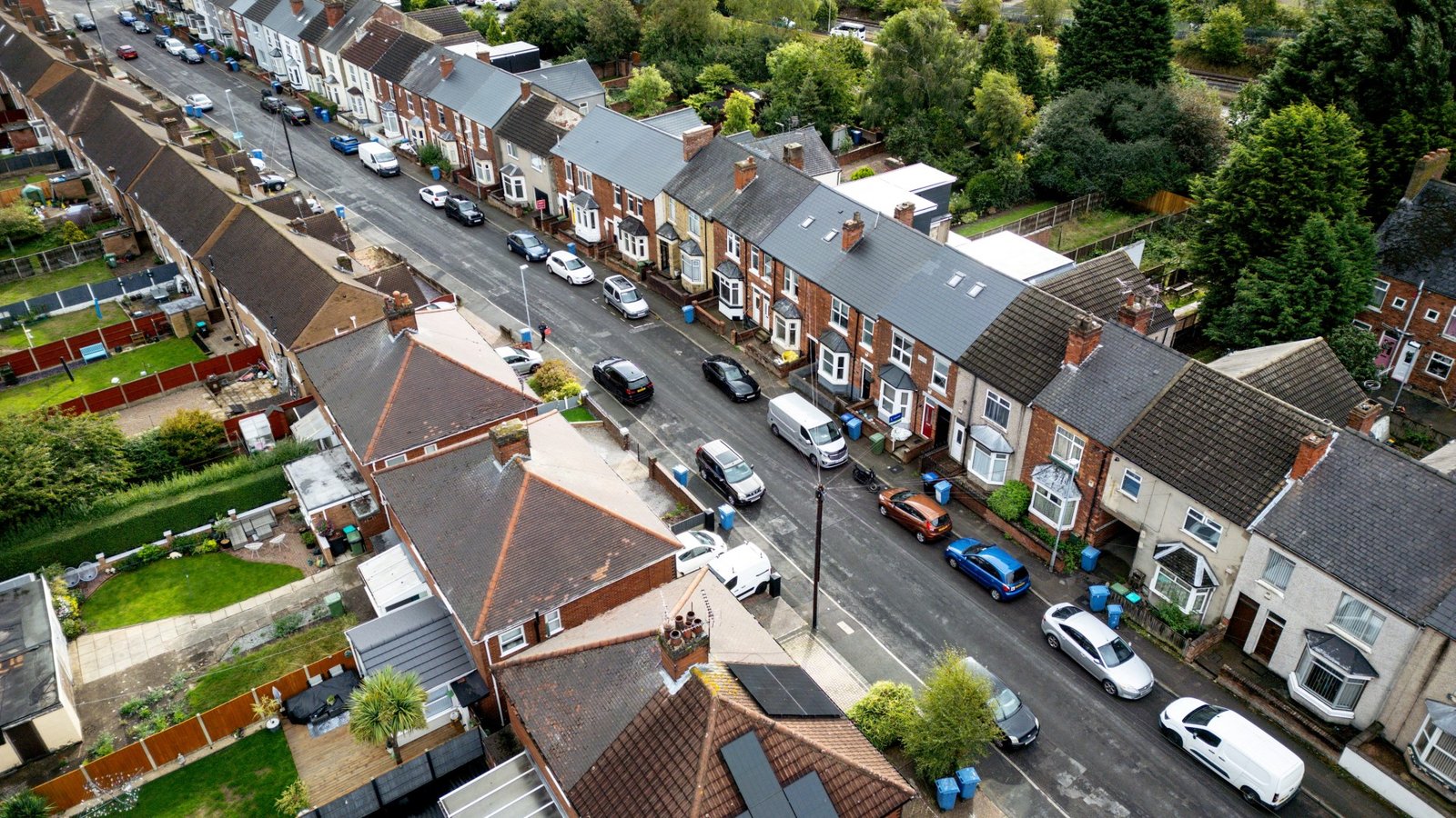 Residents in Mansfield voice concerns over HMO influx and parking chaos
