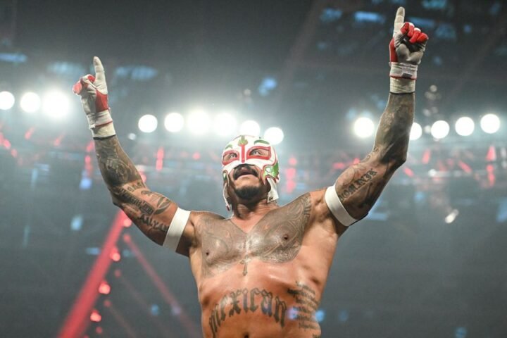 Rey Mysterio endorses celebrity involvement in wrestling as beneficial for the sport