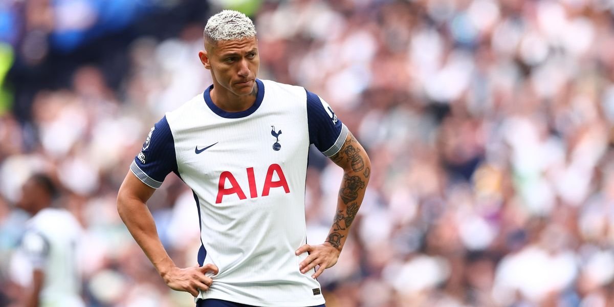 Richarlison excluded from Tottenham's Premier League squad as transfer talks with Everton collapse