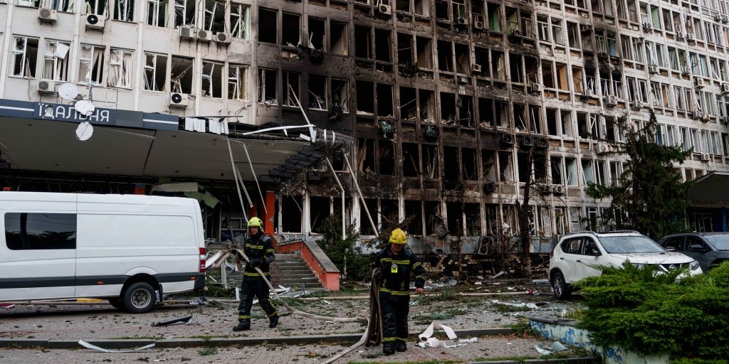 Russia launches deadly drone attacks on Kyiv, killing two and injuring 41 before Zelenskyy's U.N. address