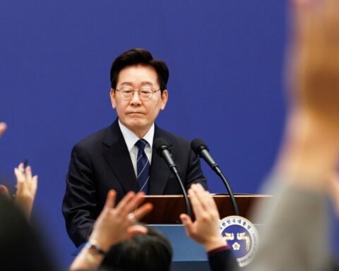 South Korea rules out military intervention in Middle East conflicts, reassesses naval role