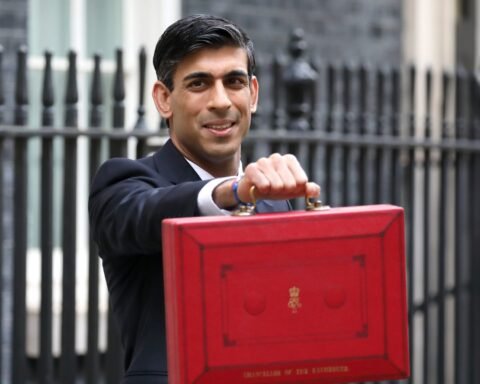Sunak advises Chancellor Healey to prioritize spending cuts over tax increases ahead of Budget